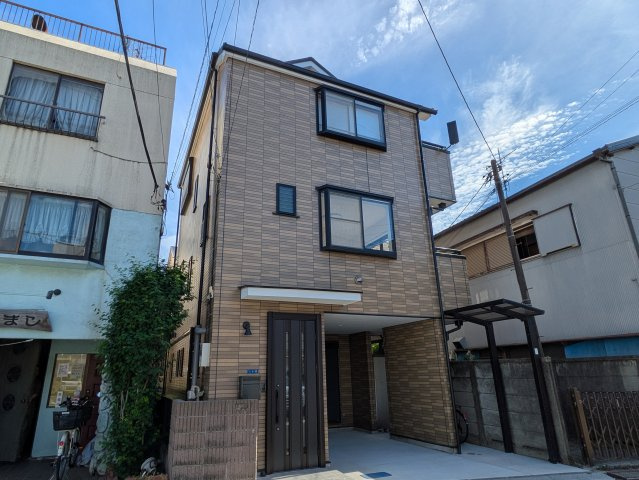 中央１－１戸建の外観