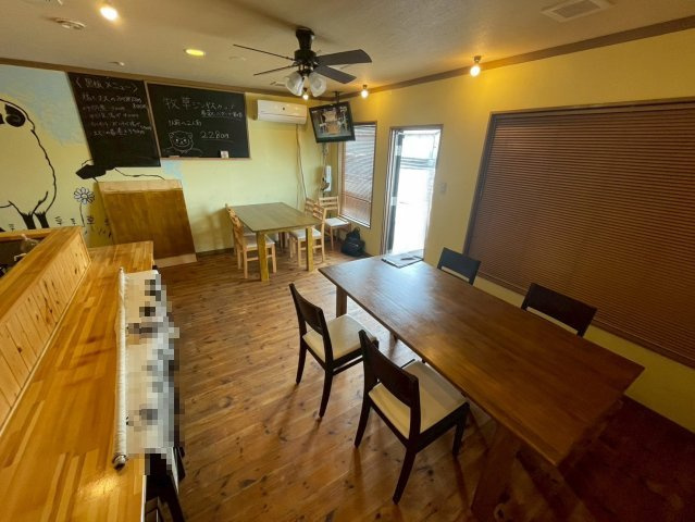 昭和町 山田様 住居付店舗の内装
