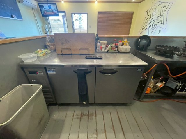 昭和町 山田様 住居付店舗の内装