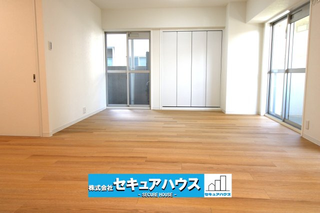 グランドメゾン八事裏山