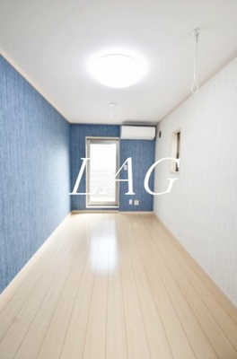 【寝室】 | シルバードルフィン | 寝室です。