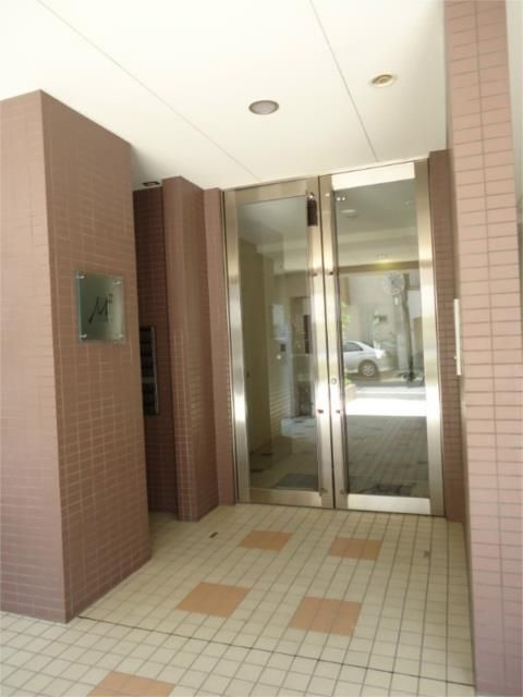 エム　スクエアのエントランス