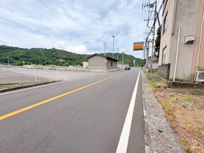 【前面道路含む現地写真】 | 南巨摩郡富士川町鰍沢　3DK