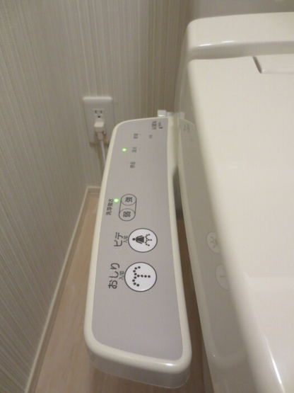 【その他】 | ショコラメゾン・Ｆ | 205 便座パネル