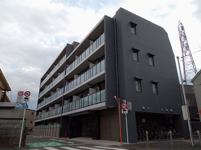 狛江市岩戸北３丁目の賃貸マンション