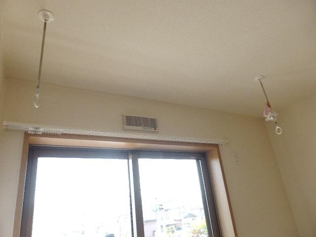 フィカーサ今宿の設備|室内物干し付いてます！