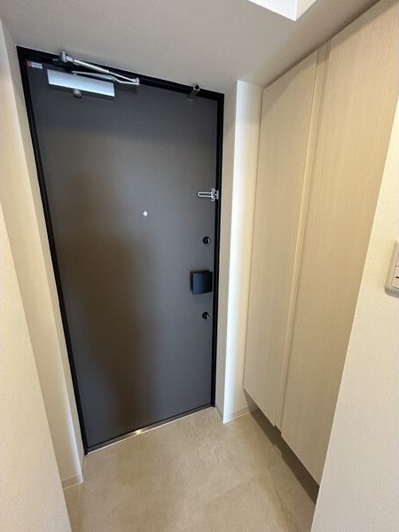 S-RESIDENCE尾頭橋beauteの玄関|ゆったりとした玄関です