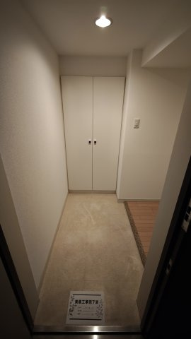 【玄関】スワンズ神戸三宮イースト