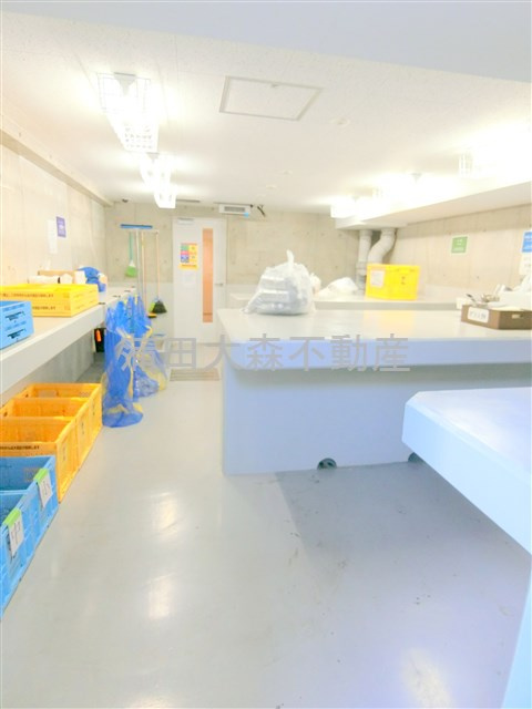 パークアクシス東蒲田 のその他共用部分|曜日時間関係なくゴミ出し可能な敷地内ゴミ捨て場！