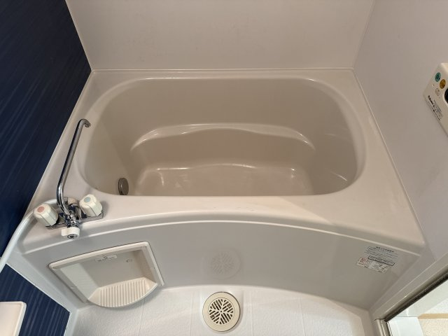 ラフレシールＲの浴室