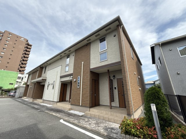 サンパレス安室の外観
