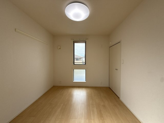 サンパレス安室の寝室
