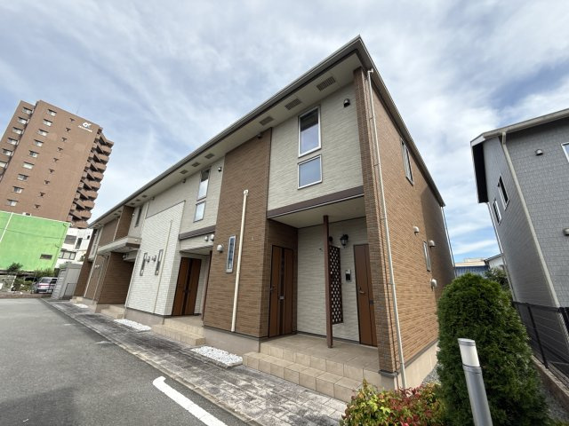 サンパレス安室