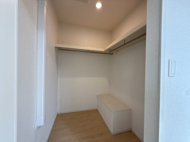 サンパレス安室の収納