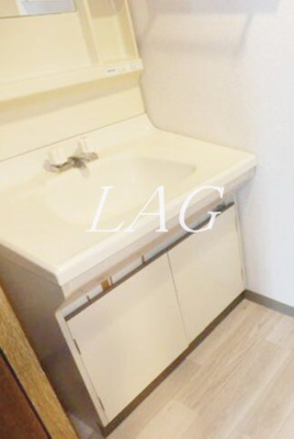 【洗面所】 | リバーリッジ町田 | 独立洗面台です。