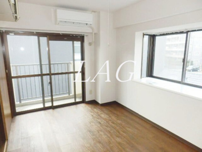 【居間・リビング】 | リバーリッジ町田 | 洋室のお部屋です。