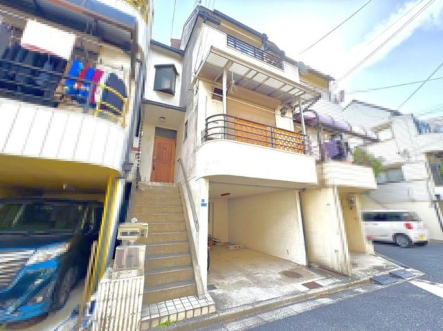 南郷町　中古一戸建て