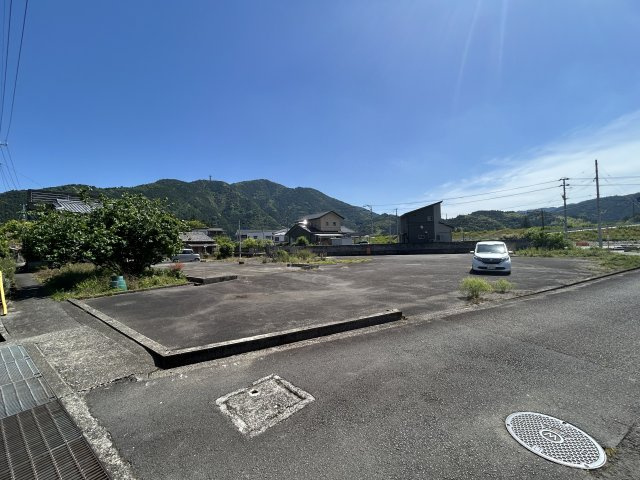 那賀郡那賀町和食郷字南川土地の外観