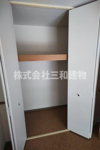 パークナオマンションの収納|同物件類似間取り（反転）参考写真