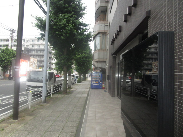 横浜市中区本牧町１丁目の倉庫