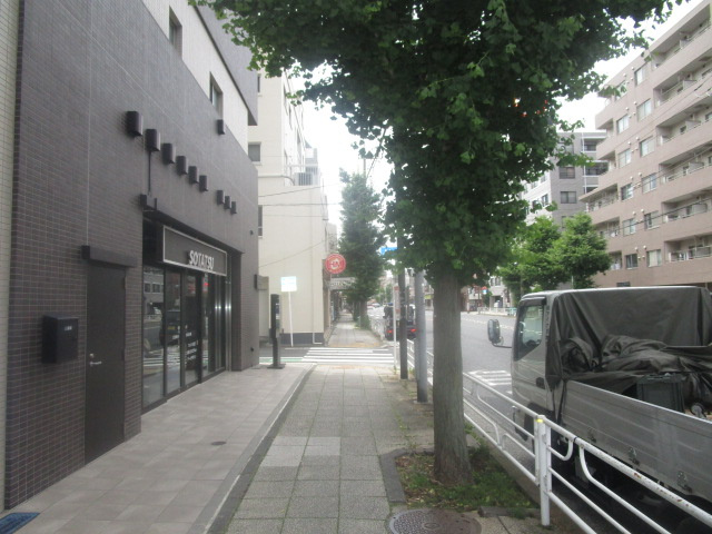 横浜市中区本牧町１丁目の倉庫