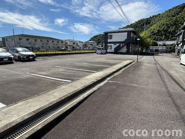 パルシティＳ の駐車場