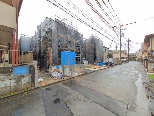富士見市上沢１丁目の新築一戸建の前面道路含む現地写真|東側約5ｍ公道