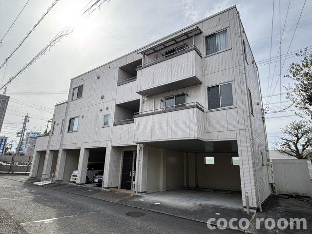 エルミタージュYの外観
