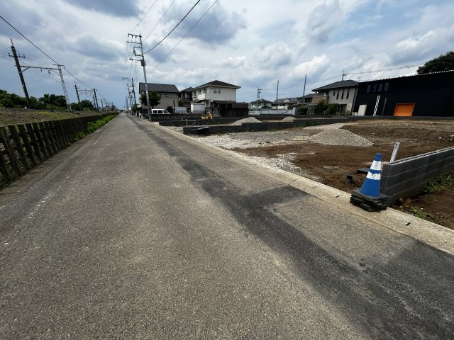 新築　伊勢崎市境第3　Livele Garden.S　3号棟の前面道路含む現地写真|現地写真　南側接道幅員約6ｍ