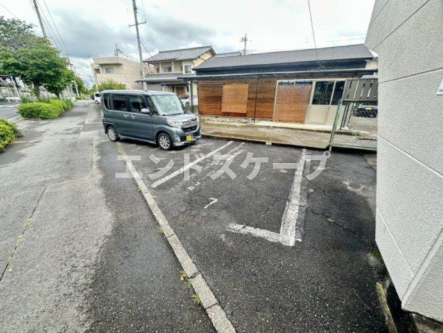 第二サンライフ大嶋の駐車場|高崎、前橋のお部屋探しはエンドスケープまで！お客様の理想お聞かせ下さい♪