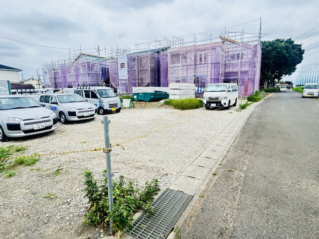 新築　伊勢崎市境第3　Livele Garden.S　4号棟の駐車場|現地写真　駐車スペースは並列4台分可能です！
