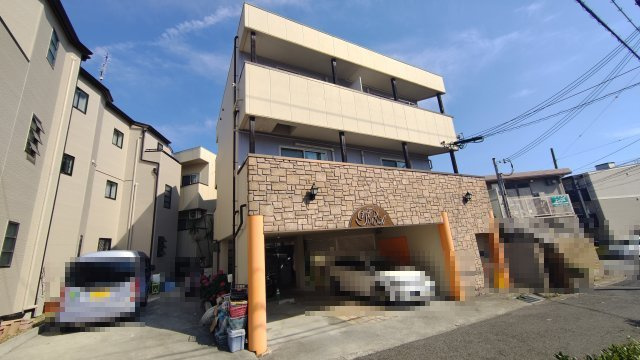 六甲カーサ・デ・ピエドラの外観