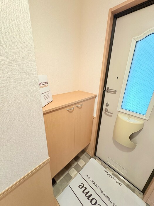 クレール西原の玄関