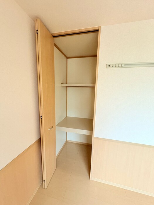クレール西原の収納