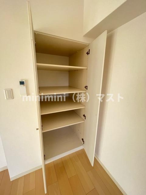 エルセレーノ上本町レジデンスの収納|別部屋参考写真