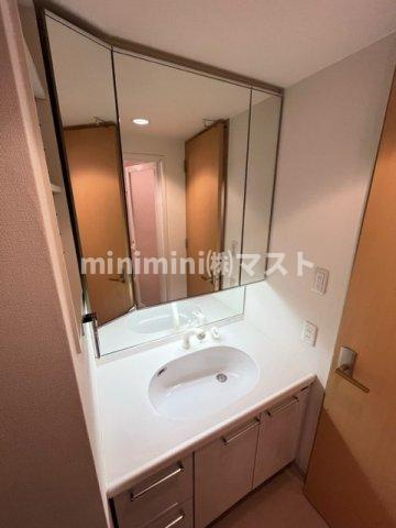 エルセレーノ上本町レジデンスの洗面所|別号室参考写真