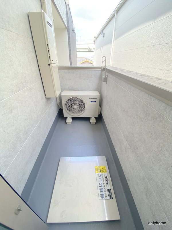フジパレス出来島ＷＥＳＴⅡ番館 仲介手数料無料のバルコニー