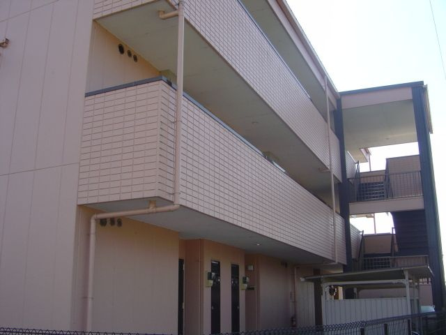 Ｌｉｍｐｉａ雅の外観