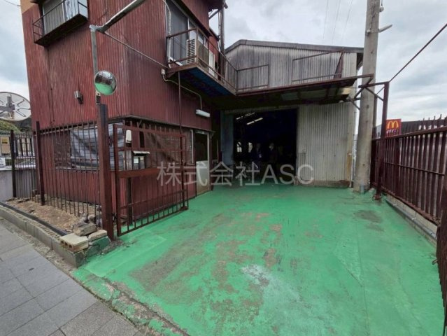 豊中市庄内西町　貸倉庫・工場