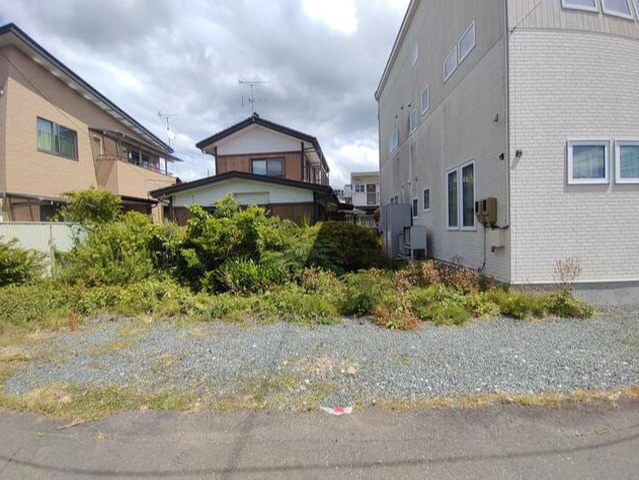 盛岡市加賀野4丁目64-17,64-14