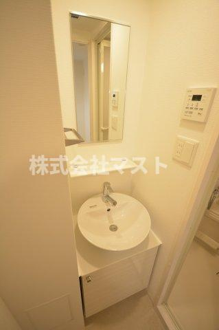 エスリード弁天町クレールの洗面所