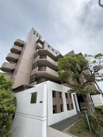 フローラル長洲の外観