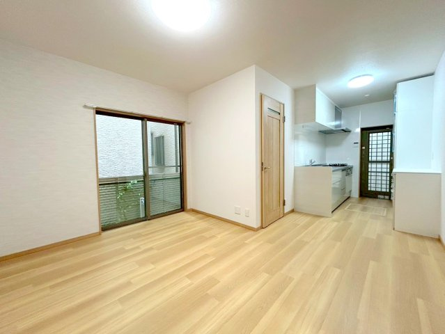 【居間・リビング】 | 枚方市東山１丁目戸建
