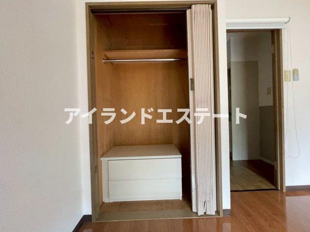 こまばディモーレ　駅近　角部屋　通風良好の収納|※別号室参考写真