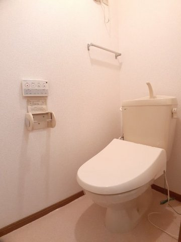 【トイレ】 | シャン・ド・フルール | トイレも気になるポイント