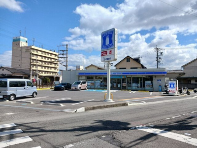 【周辺】 | カーサ　デ　ベラーノⅠ | ローソン南海東松江駅前様まで650m
