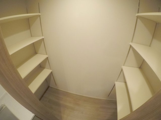 【収納】 | ジオタワー大阪十三