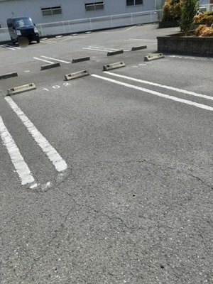 【駐車場】 | サンリットⅡ　（和歌山市福島） | 駐車場完備です