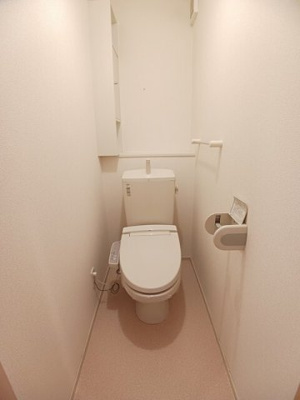 【トイレ】 | リヴェール松江 | シンプルで使いやすいトイレです