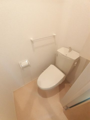 【トイレ】 | ラヴィーン（ＲＡＶＩＮＥ）Ⅰ | ゆったりとした空間のトイレです